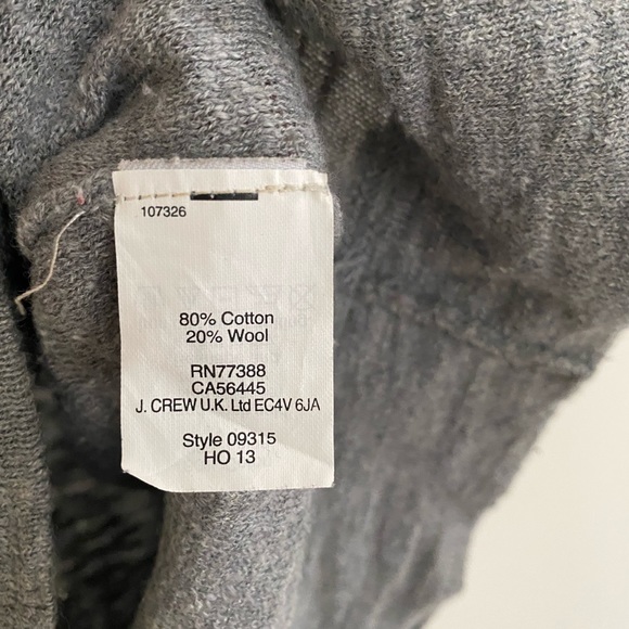 Madewell Solid Gray V-Neck Slub Sweater - Picture 6 of 6